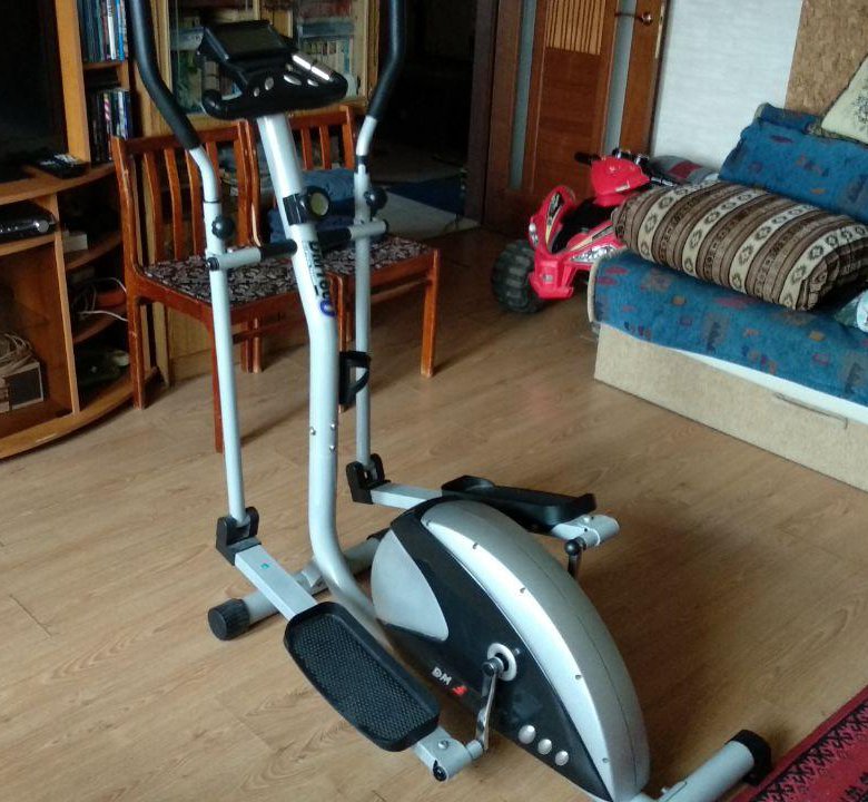 Elliptical Trainer dm1600