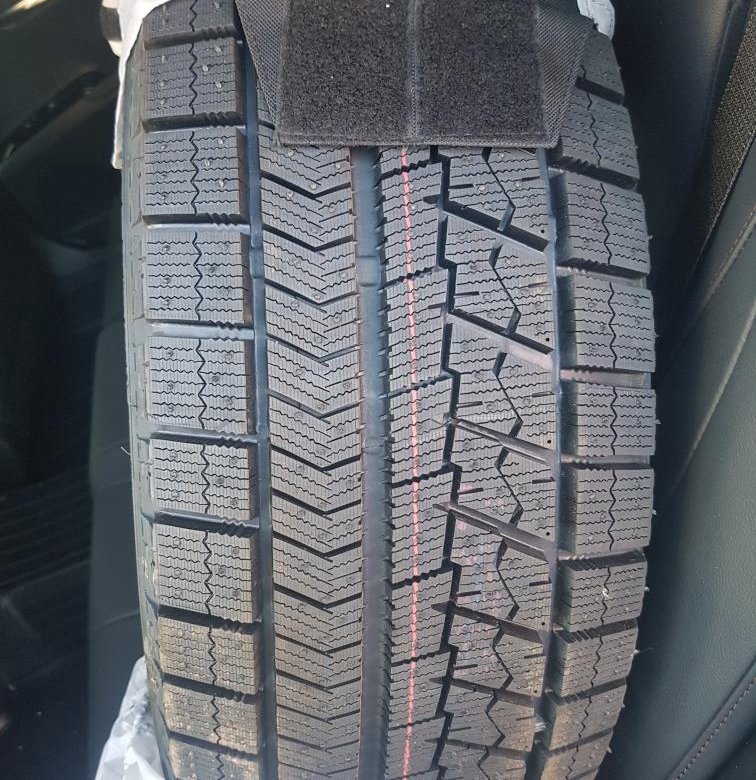 Bridgestone blizzak vrx 215 55. Bridgestone blizzak vrx 215 55. 205/50 r17 bridgestone blizzak vrx 89s. Автомобильная шина goodyear ice navi zea ii 215/60 r16 96q зимняя. Bridgestone 215/55/17 s 94 vrx.