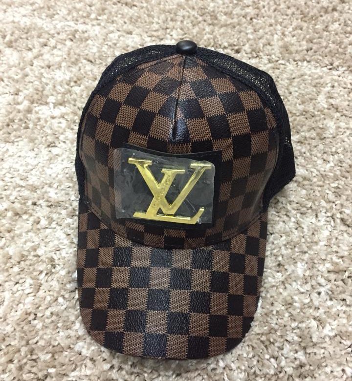 Кепка louis vuitton. Кепка Луи Виттон. Луи Виттон кепка мужская. Кепки Луи витон мужские. Кепка Louis Vuitton мужская.