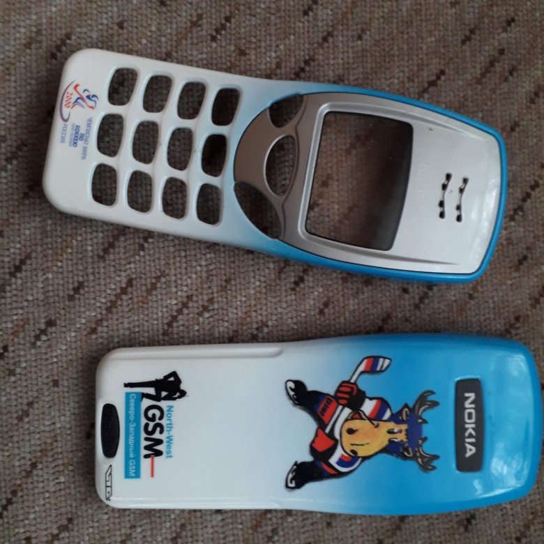 Nokia 3210 4g. Nokia 3210. Чехол нокиа 3210. Nokia 3210 старый.