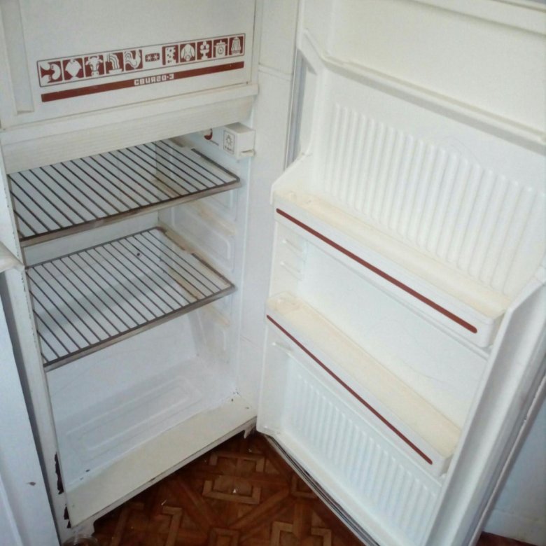 Куплю холодильник б у рабочий. Рабочий холодильник. Холодильник рабочий холодильник. Рабочий холодильник продаётся. Рабочий холодильник маленький.