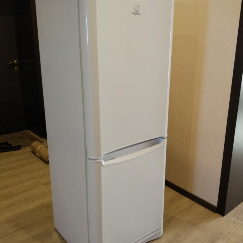 Indesit фото холодильник