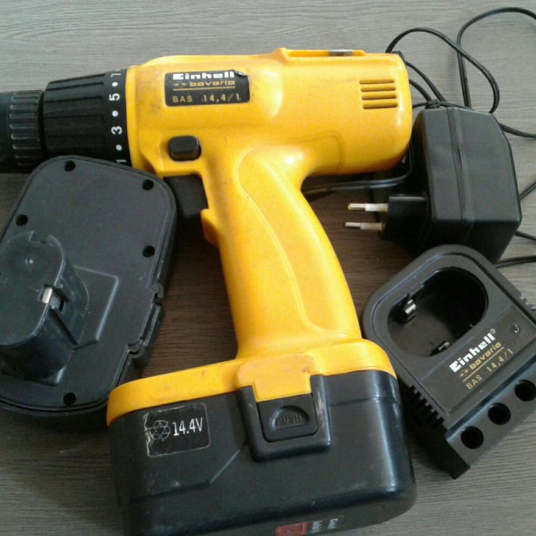 дрель-шуруповерт hanskonner hcd1230r. жёлтый шуруповерт фирма. шуруповерт желтый. шуруповерт dewalt 12v. дрель-шуруповерт аккумуляторный profipower dw-18n, ударная.