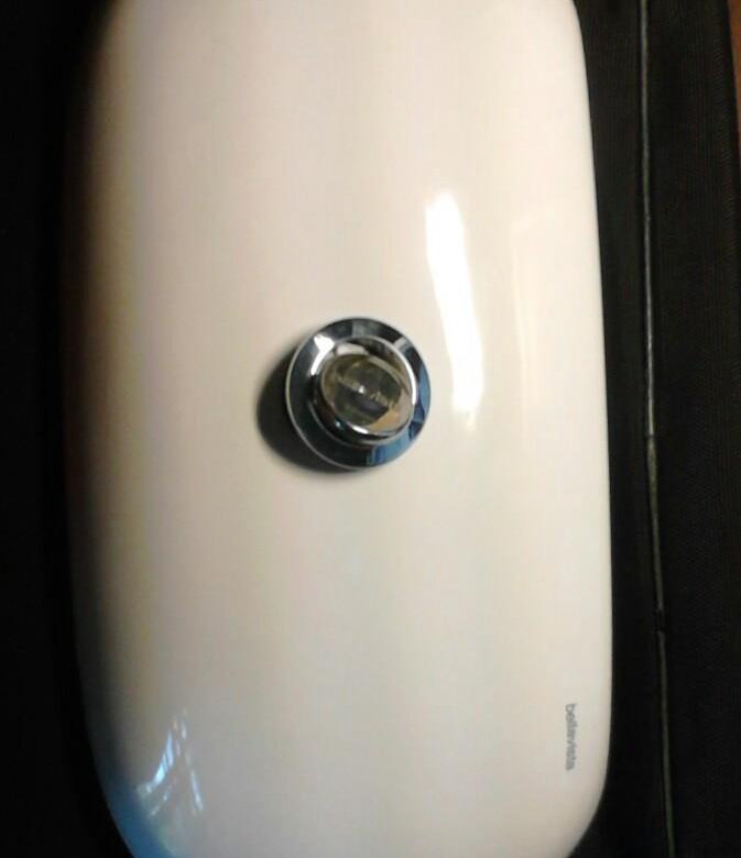 Крышка бачка унитаза – купить в Самаре, цена 1 000 руб., дата ...