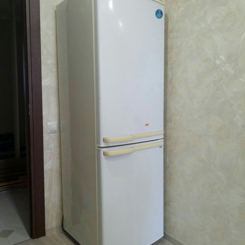 Кул н. Холодильник Samsung cool'n'cool двухкамерный. Холодильник самсунг cool n cool Freezer Refrigerator. Samsung cool n cool холодильник rl28f85. Samsung no Frost cool n cool.