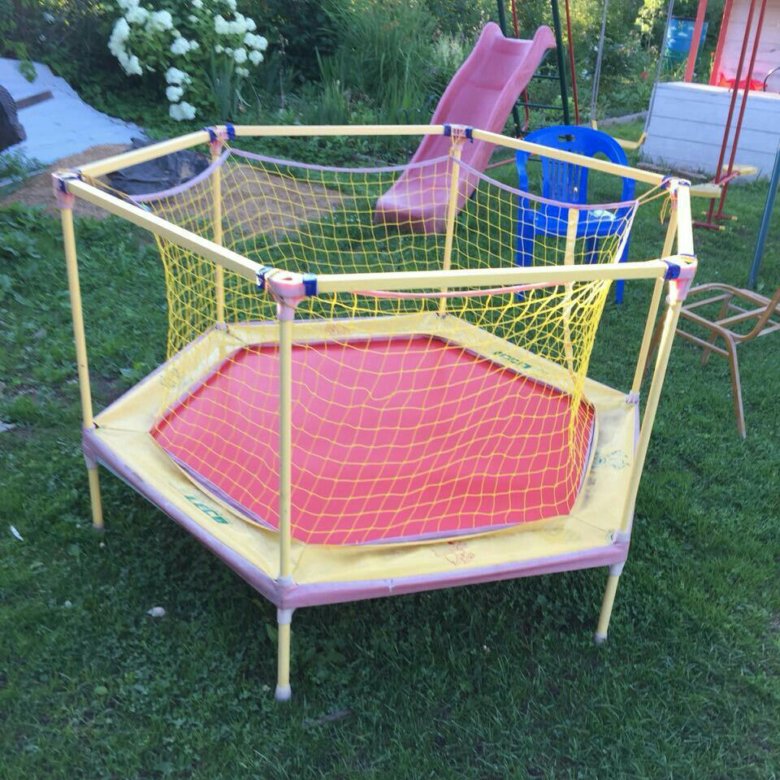 Батут 135 см. Батут манеж. Батут с манежем triumph nord. Батуты leco-it home 160см. Батут манеж с сеткой св-g4888 отзывы.