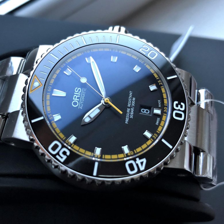 Орис. Oris aquis лимитки. Часы Орис Аква. Oris 4547a. Oris aquis watchface.