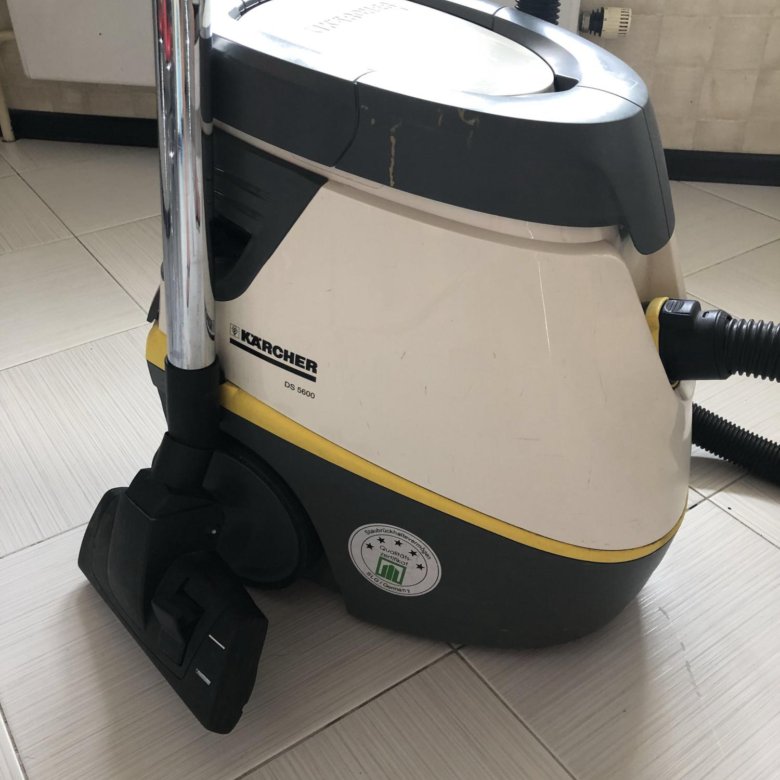 Karcher ds. Керхер DS 5600. Пылесос Керхер ДС 5600. Karcher белый пылесос DS 5600. Пылесос для химчистки Керхер DS 5600.