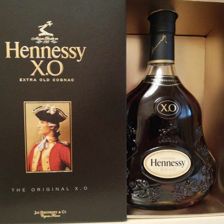Extra cognac. Хеннесси коньяк x.x.o. Хеннесси Экстра Олд. Hennessy Extra. Hennessy x.o Extra old Cognac Limited Edition.