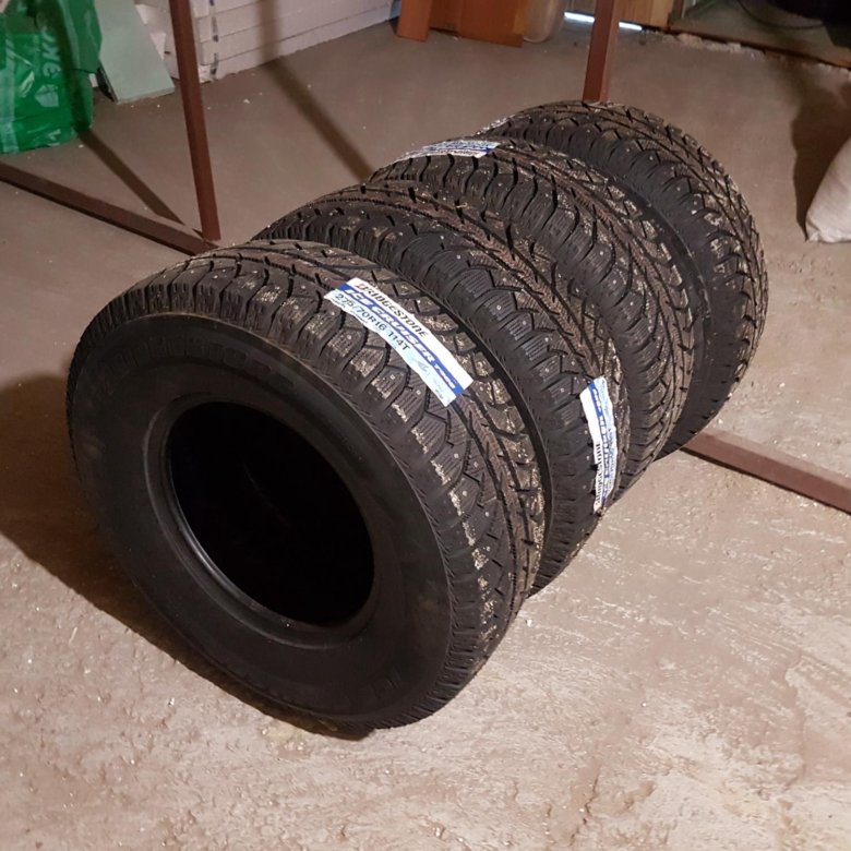 275 70 r16. Bridgestone Ice Cruiser 7000 275 70 16 УАЗ Патриот. Шину Бриджстоун айс круизёр 7000-265×70r16. 275 70 R16 купить липучка.