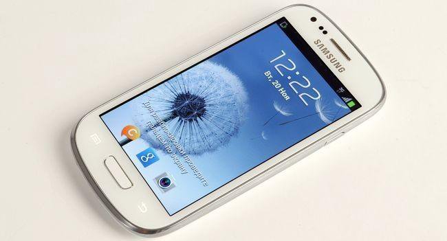 D3 mini. Самсунг с3 мини дуос. Samsung Galaxy s3 Mini. Samsung Galaxy s III Mini фото. Галакси 3с плеер