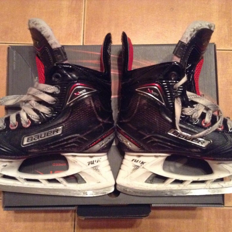 Bauer Vapor x700 s17