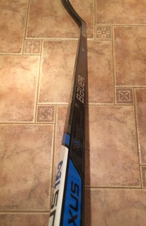 Хоккейная клюшка Easton V7 Pro Sr