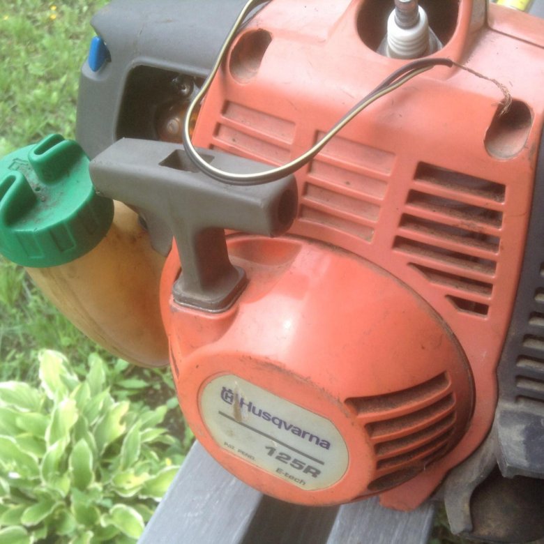 Триммер хускварна 130. Триммер хускварна se 561 82. Триммер хускварна 135r. Husqvarna se 561 82 триммер. Триммер хускварна 561.