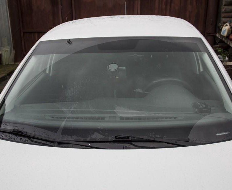 Лобовое стекло volkswagen polo sedan с обогревом