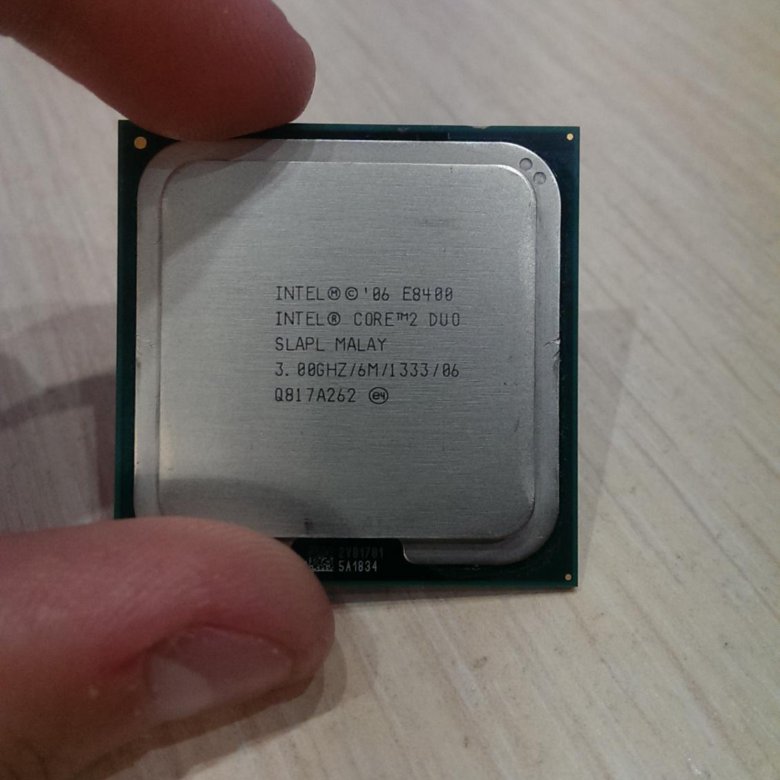 Intel core 2 duo оперативная память. Кор 2 дуо е8400. Intel Core 2 e8400. Core 2 Duo e8400. Процессор Интел коре 2 дуо.