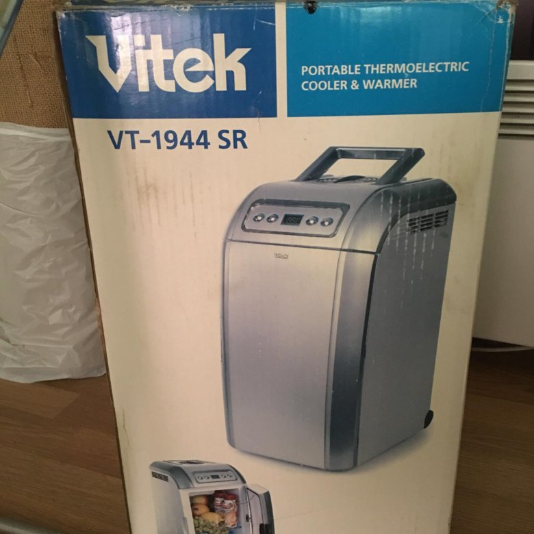 Vitek vt-1944 sr автомобильный холодильник. Vitek vt 1944 sr автохолодильник. Vitek vt-1944 sr автомобильный холодильник. Холодильник vitek vt-1944. Vitek 1944 холодильник.