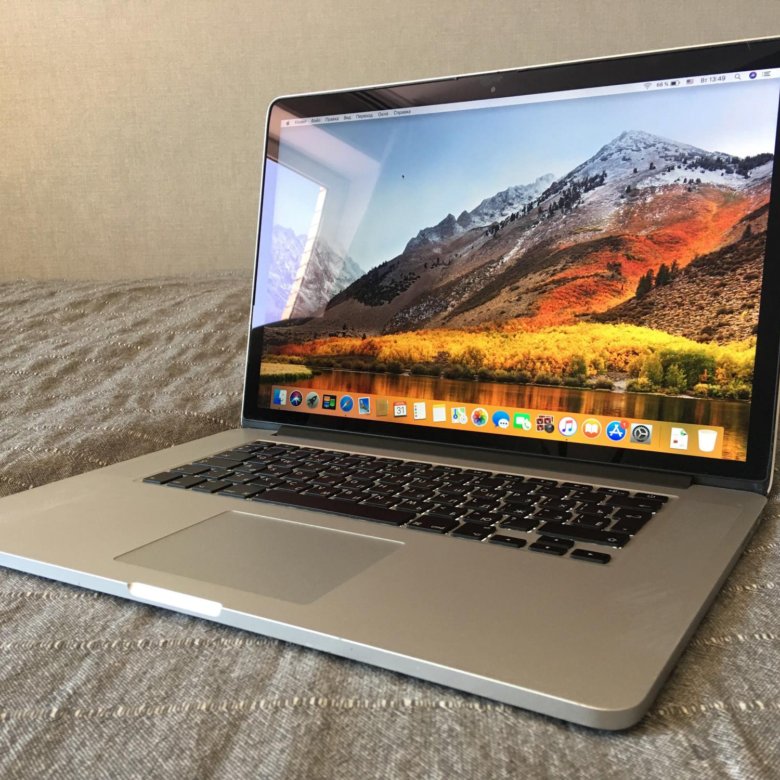 Apple MACBOOK Pro 15 2012. Первые макбуки.