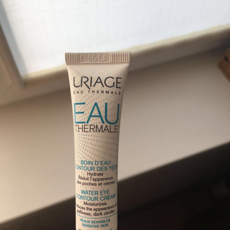 Крем урьяж. Крем Uriage Eau Thermale soin d Eau Contour