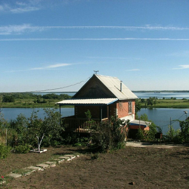 Дом у реки авито