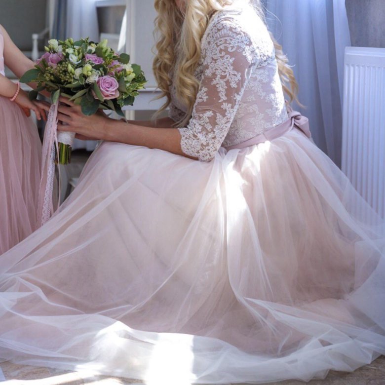 Пудровое платье на свадьбу