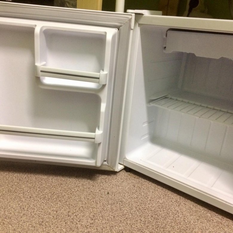 Холодильник bravo xr-50. Bravo xr 50. Bravo xr 50. Холодильник bravo xr-50 белый. Мини холодильник bravo.