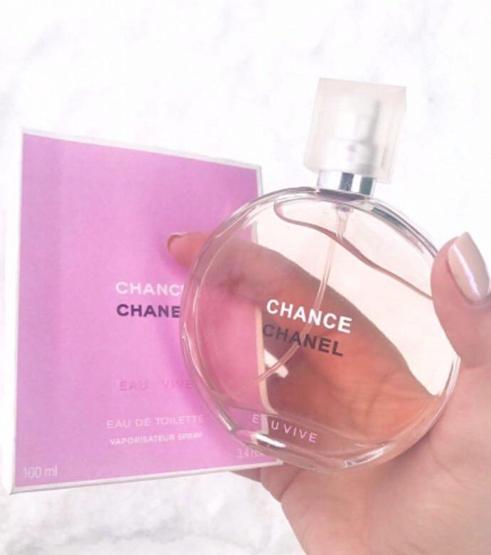 Chance vive. Шанель Вива. Chanel chance Vive. Духи Шанель Вива. Chanel chance Eau tendre реклама.