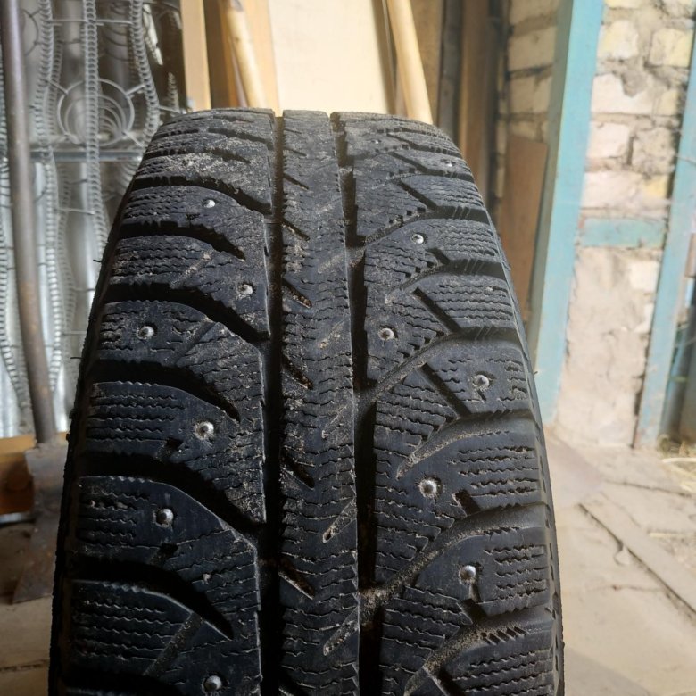 Bridgestone ice cruiser. Bridgestone Ice Cruiser 7000 175/65 r14. Bridgestone Ice Cruiser 7000 175 65 r14 направление. Bridgestone Ice Cruiser 175/65 r14. Бриджстоун круизер 7000 с 175/65 r14.