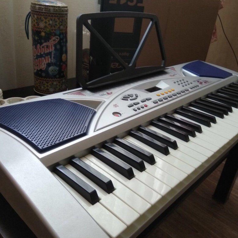 Синтезатор москва. Kurzweil kp110. Синтезатор москва. Синтезатор jonson&co jc-9688. Пианино с микрофоном.