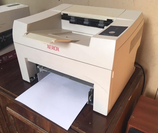 Xerox phaser 3124 драйвер windows. Xerox 3124. Phaser 3124. Ксерокс Фазер 3124. Филипс 3124 принтер.