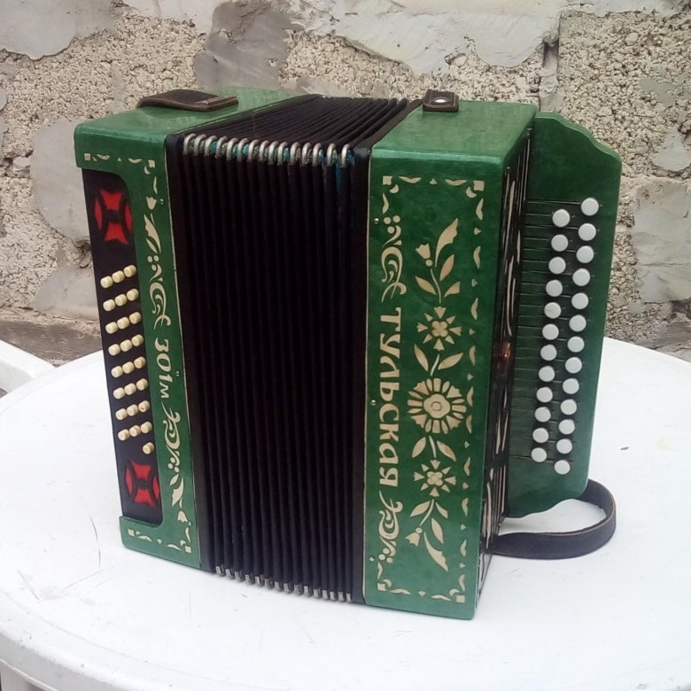 бу гармошка. тюмень гармошка. авито гармонь. б у гармошки. бацкую гармонь купить.