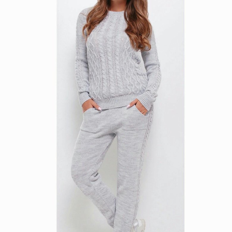Спортивный костюм 140. Трикотажные костюмы женские. Вязаные брючные костюмы для женщин. Светлое Повседневное брючный костюм трикотажный. Голубой вязаный костюм женский.