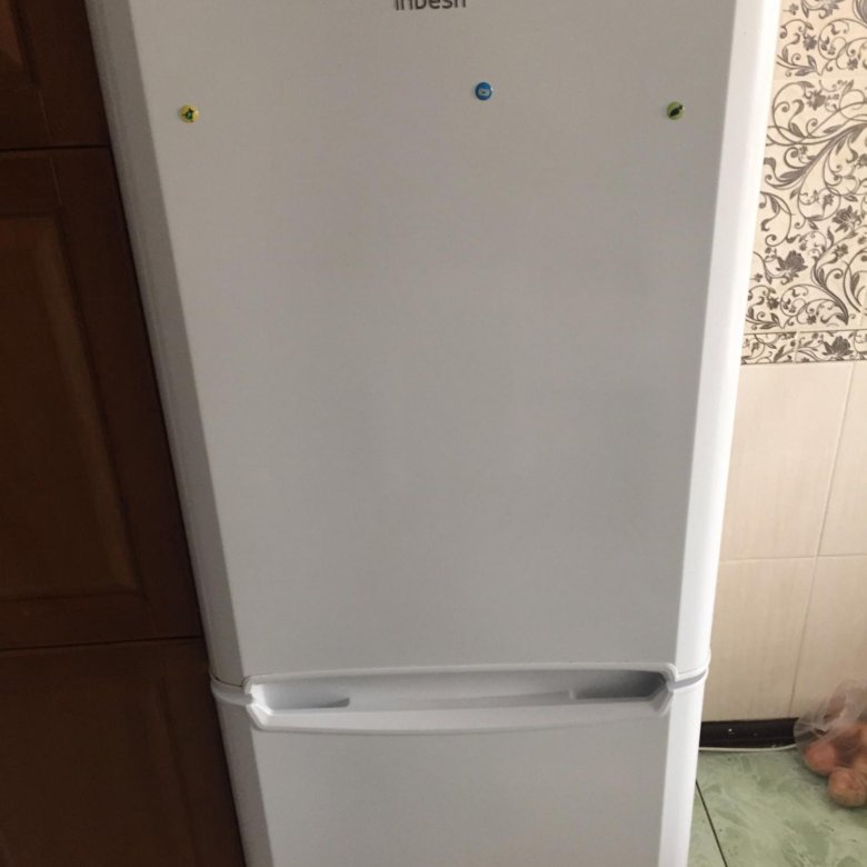 Холодильник Indesit C-Pentane – купить в Якутске, цена 9 000 руб ...