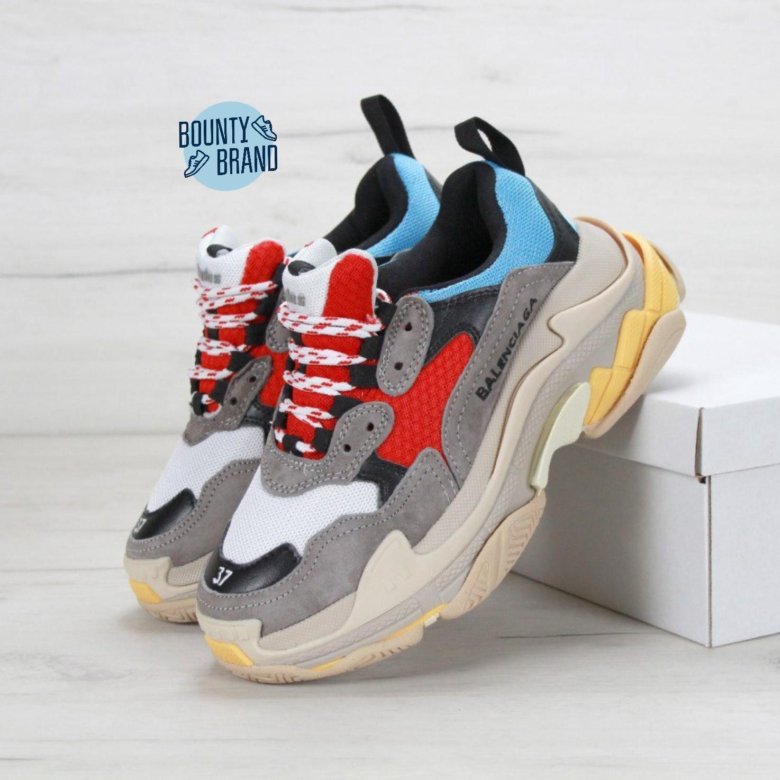 Balenciaga Triple s Blue