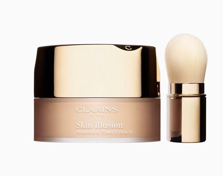 Скин иллюзион. Clarins пудра рассыпчатая. Clarins пудра рассыпчатая минеральная Skin Illusion Loose Powder. Пудра кларанс скин Иллюжн оттенки цветов. California Skin Illusion Perfumery.