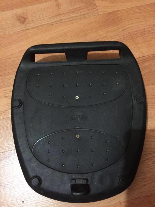 площадка под кофр. площадка под кофр givi monokey для r1200gs. площадка под кофр гиви. кофры kawasaki versys 650. кофр givi monokey v40 tech.