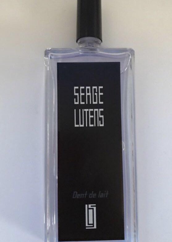 Serge lutens dent de lait. Serge Lutens Dent de lait 2ml EDP отливант. Dent de lait духи. Dent de lait Serge Lutens реклама. Пробник Serge Lutens sent de lait.