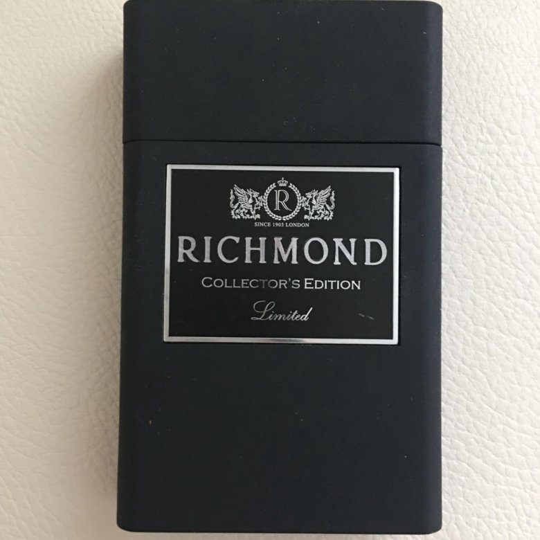 Отзыв richmond. Сигареты Richmond Collector's Edition. Сигареты Richmond Collectors Edition портсигар. Сигареты Ричмонд Блэк эдитион. Sobranie Richmond сигареты.