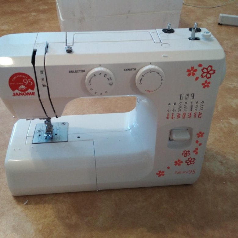 Janome sakura. Швейная машинка Janome Sakura 95. Швейная машинка Janome Сакура 95. Швейная машинка Janome с сакурой. Швейная машинка Janome 5.500.