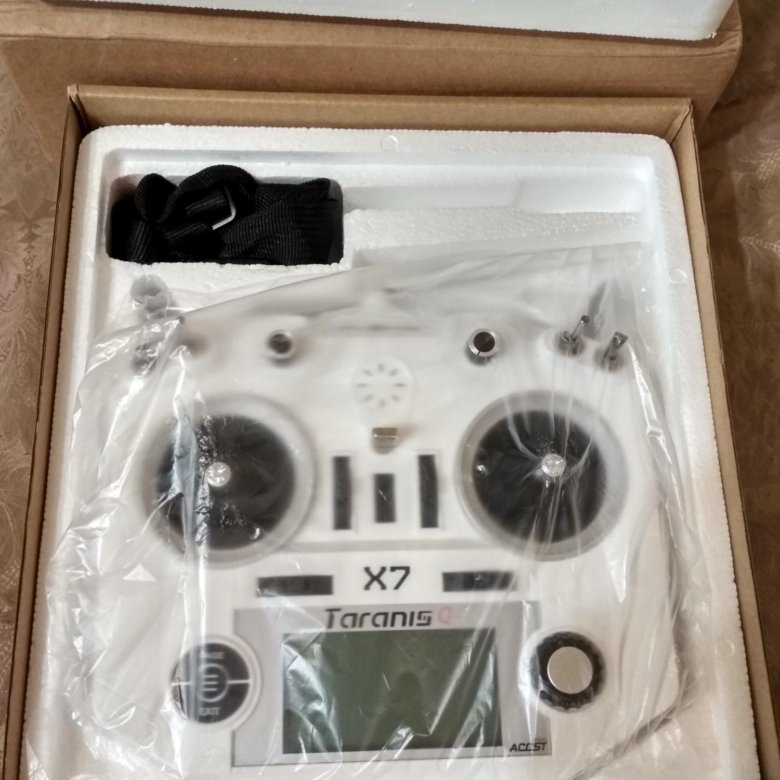 FrSky Taranis Q X7 – купить в Москве, цена 8 000 руб., продано 3 ...