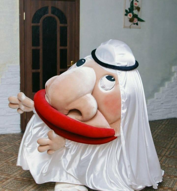 Голова ростовых кукол. Ростовая кукла на праздник. Ростовая кукла выборы президента. Ростовые куклы на свадьбу. Промоутер в ростовой кукле.