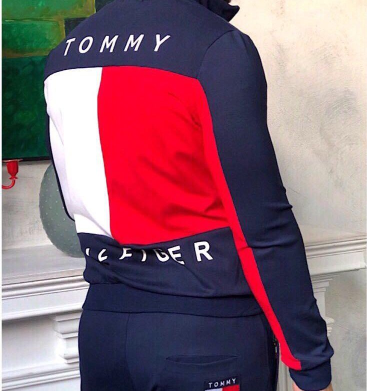 Hilfiger спортивные костюмы. Спортивный костюм Томми Хилфигер. Спортивный костюм Томми Хилфигер женский. Tommy Hilfiger спортивный костюм мужской. Спорт костюм Томми Хилфигер.