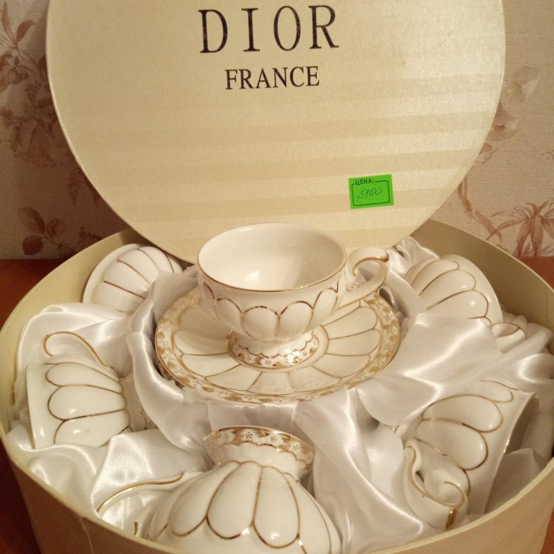 посуда диор. посуда диор. чайный набор кристиан диор. сервиз christian dior. Christian dior фарфор.