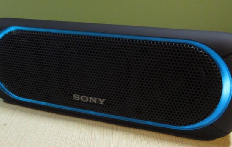 Sony xb купить. Sony SRS-xb30. Колонка Sony SRS xb30. Портативная колонка сони SRS xb30. Bluetooth колонка Sony SRS 30.