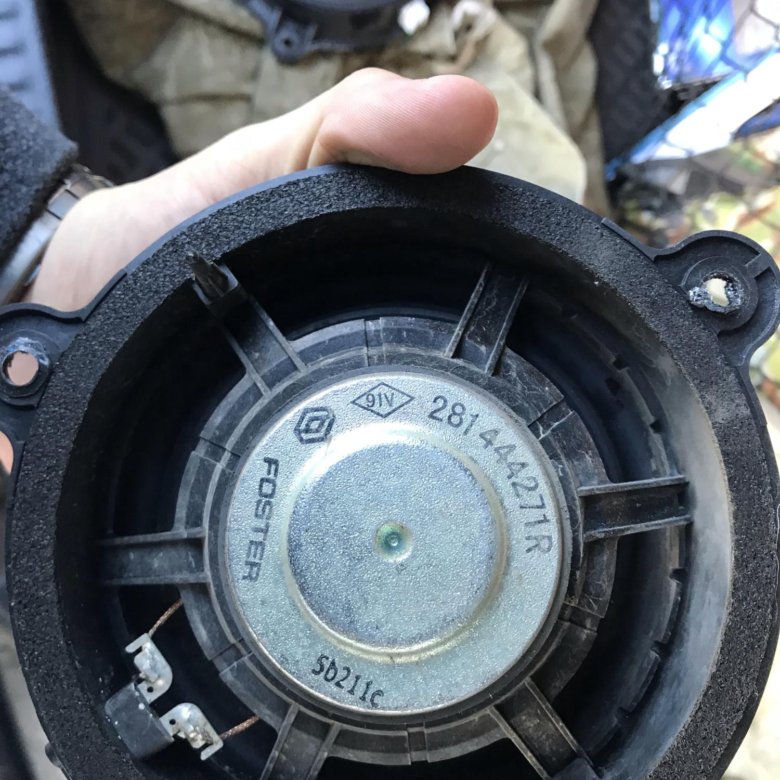 Сандеро установка 16 динамиков. 28156cr000. 01-00038 r571r динамик характеристики. Колонки рено сандеро 1. Динамики 16 рено сандеро.
