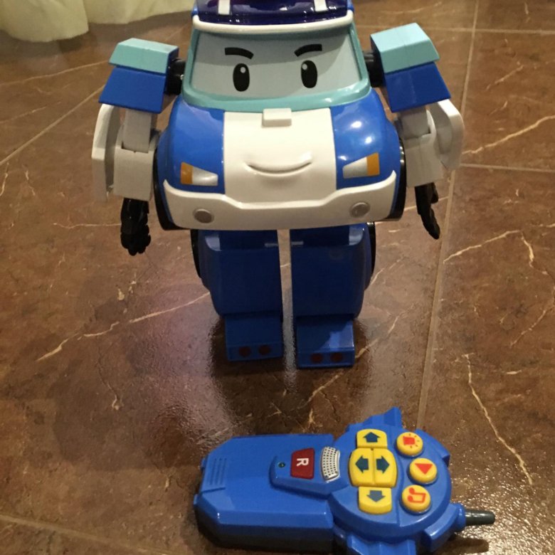 Робот робокар. Роботы Поли Робокар. Poli Robocar робот большой. Большой Поли Робокар игрушка. Роботы поезда и Робокар Поли.