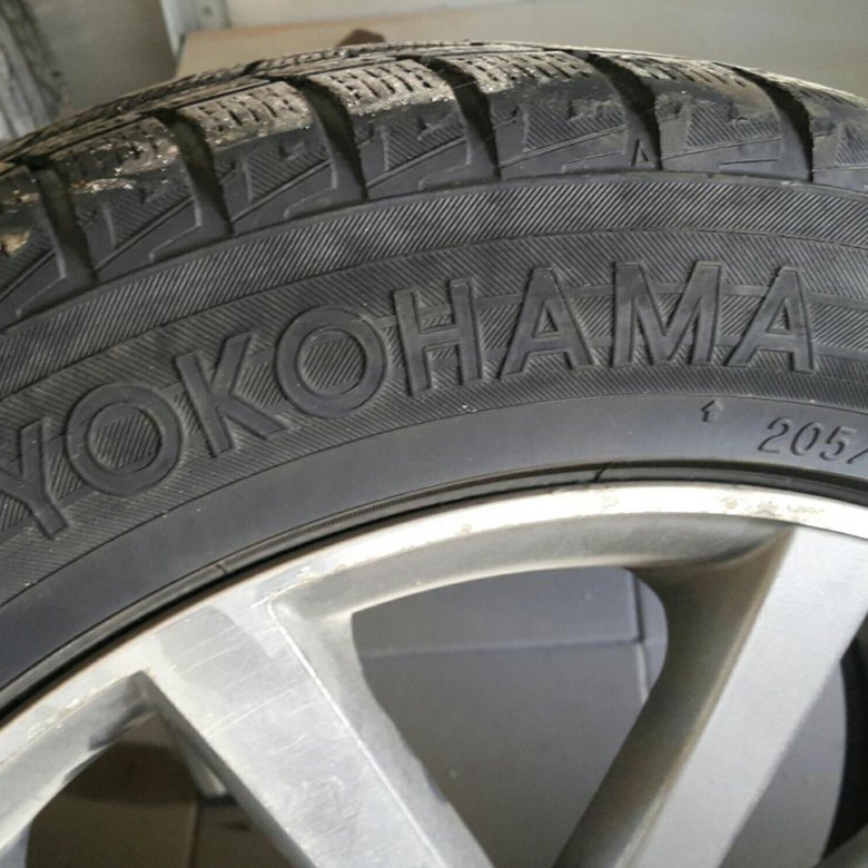 Шины йокогама купить 55 16 купить. Йокогама 205/55/16 зима. Yokohama r16. Зимняя резина Yokohama r16 205 55. Резина якохама r16 на грузовик.
