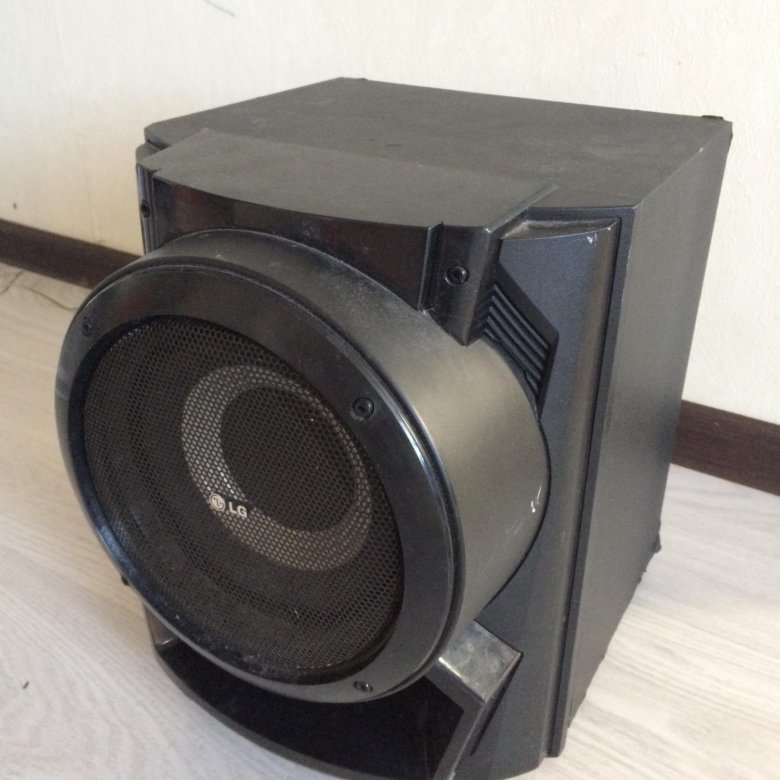 Сабвуфер hs. LG Subwoofer. Буфер LG. Сабвуфер LG большая. Домашний сабвуфер LG.