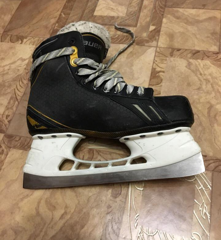 Хоккейные коньки Bauer Supreme one 05