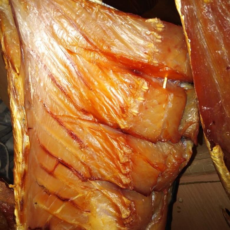 Как закоптить сазана. Как закоптить сазана. Рыба горячего копчения сазан. Зеркальный карп горячего копчения. Сазан горячего копчения.